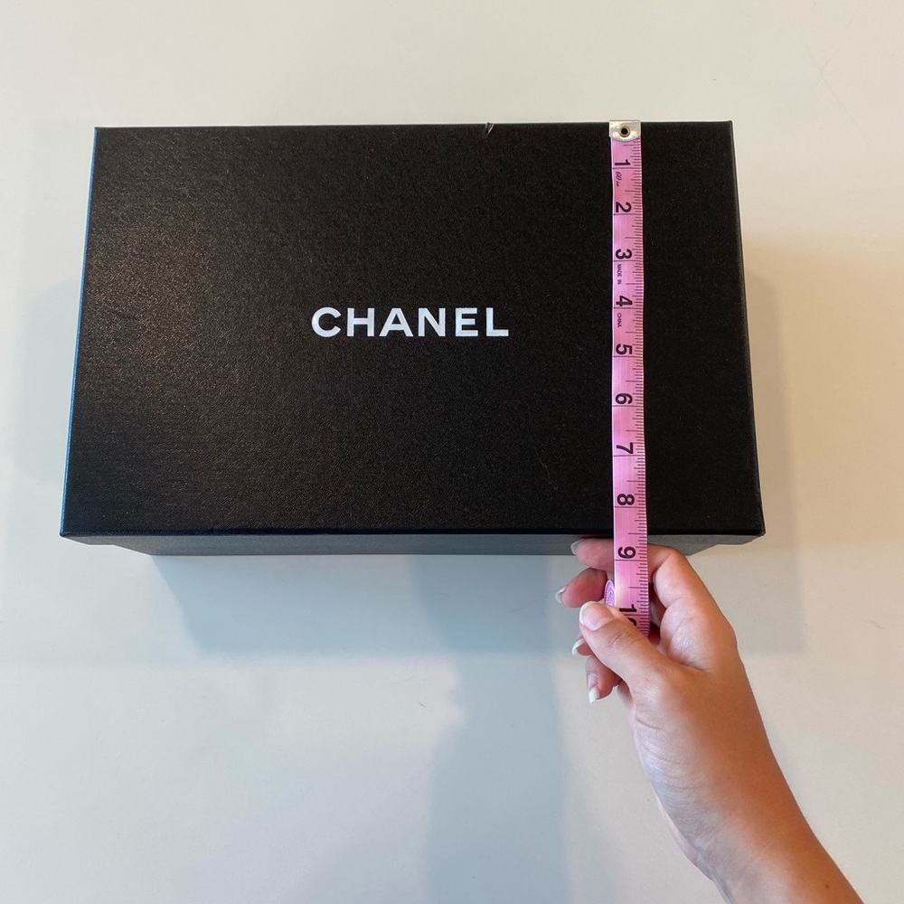 Chanel Box - Picture 7 of 7